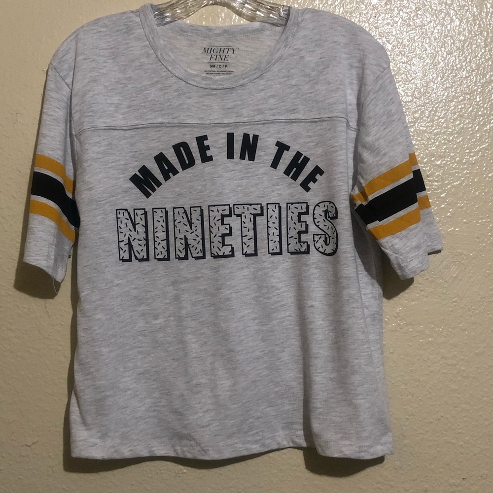 Women’s Crop Basic Graphic Tee Small